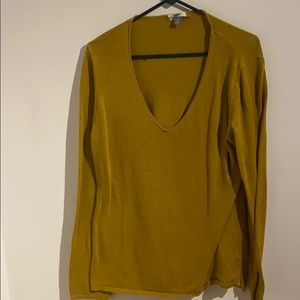 V-neck pullover sweater